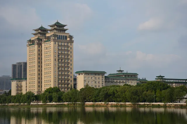 中南民族大学