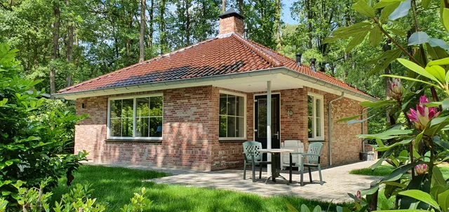 Camping & Bungalowpark Bij De Bronnen