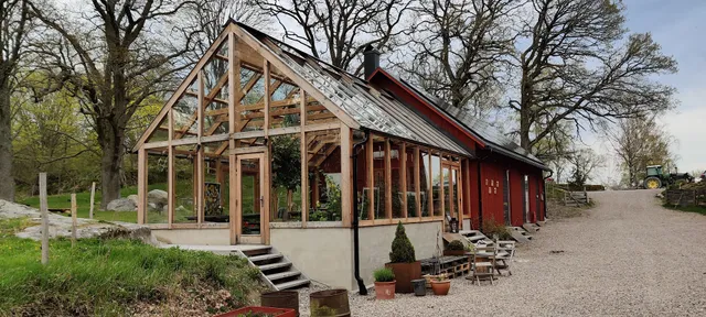 Lindeborgs Organic Farm & Retreat