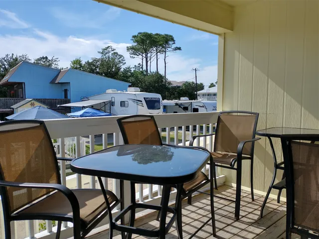 Pelican Nest RV Resort & Campground