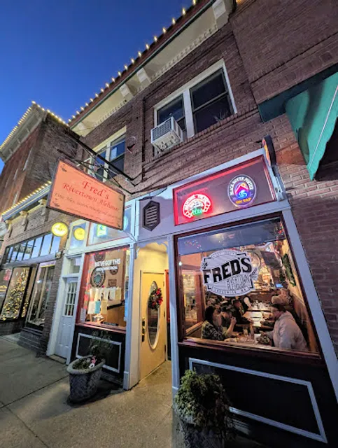 Fred's Rivertown Alehouse