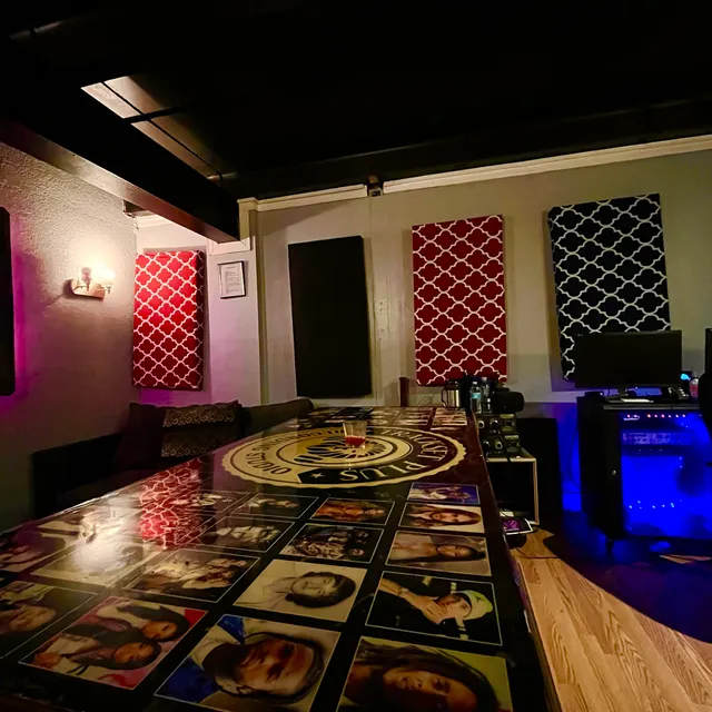 TrackSet Plus Recording Studios