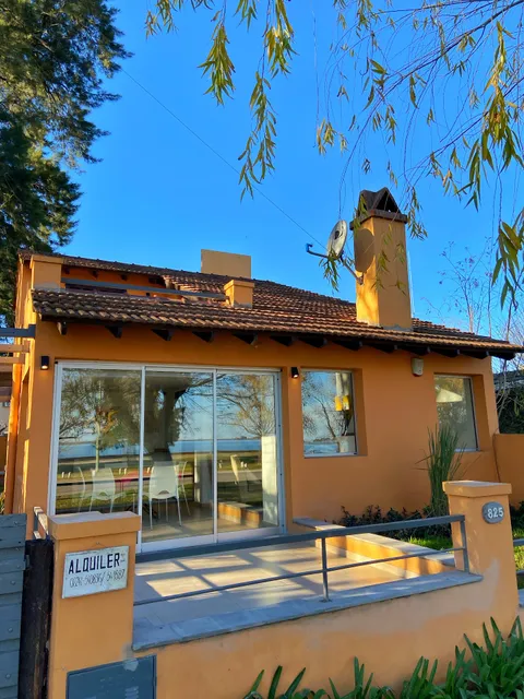 Casa-Chalet "La Roja" (vista a la laguna)