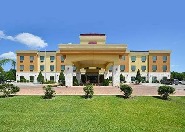 Comfort Suites Bay City East