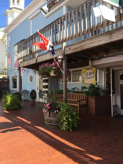 Box Lunch Provincetown