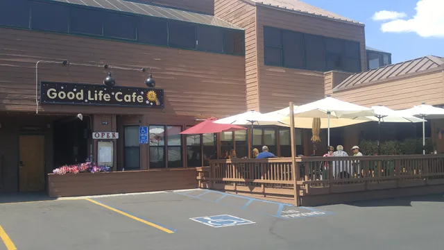 Mammoth Mall Shopping Center