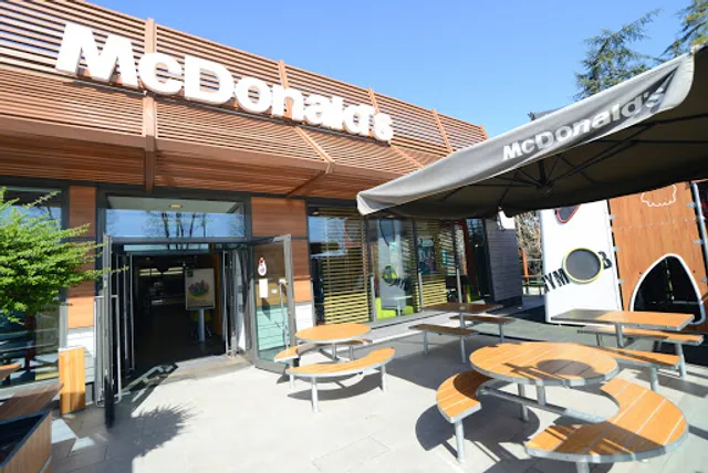 McDonald's Capena Santa Marta