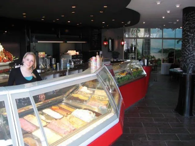 Kings ice cream parlor