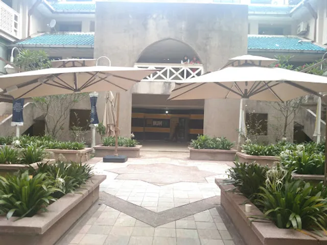 Monti Keopi - UIAM Gombak