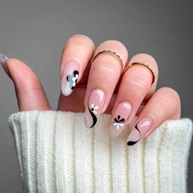 Four Seasons Nails & Spa