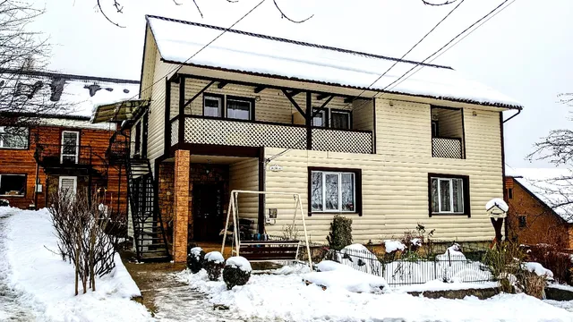 The farmstead "Snowball"