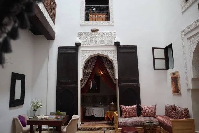 Riad shauala fez