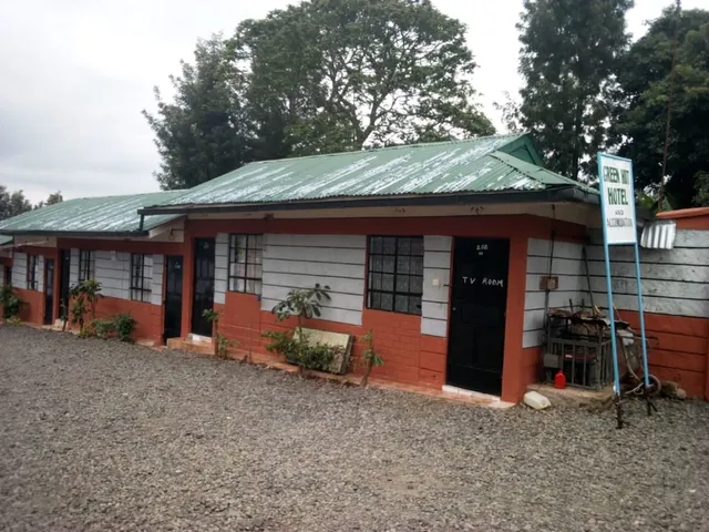 Green Hut Guest House