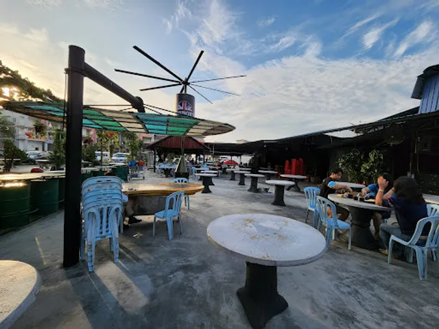 One Dollar Breakfast Shop 一元早餐茶店