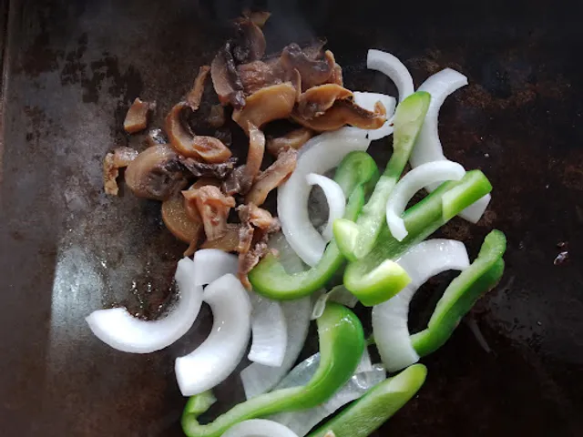 DOGOS Y HAMBURGUESAS MONKEY