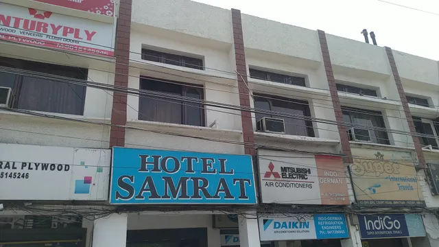 Hotel Samrat