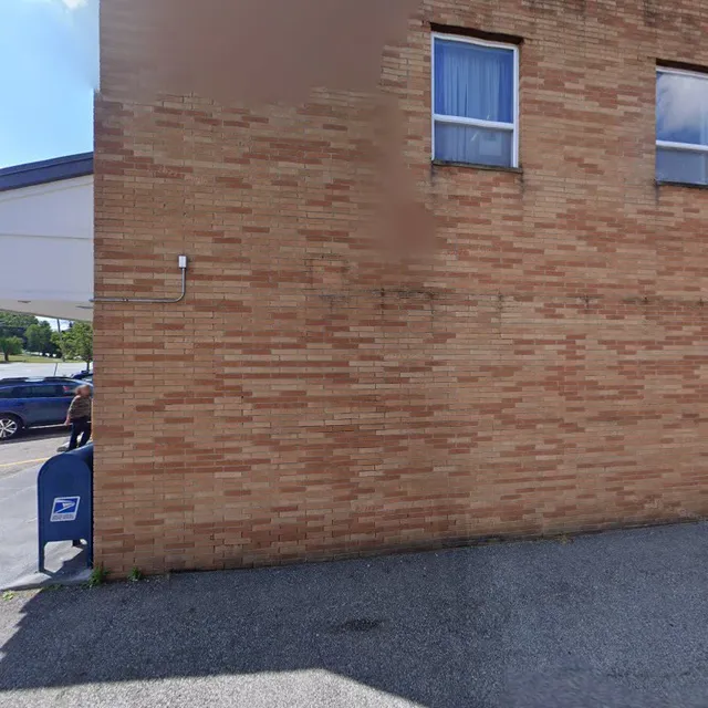 Smoke & Mirrors Salon