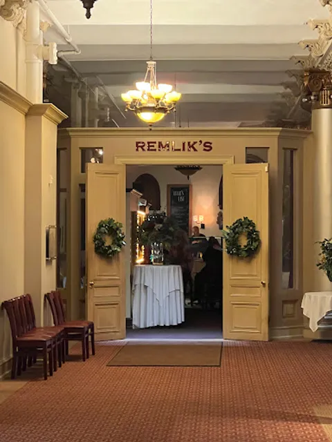 Remlik's Grille & Oyster Bar