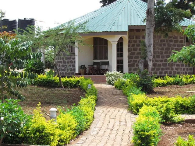 Maktau Mountain Lodge