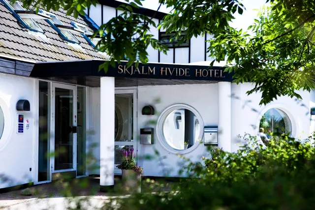 Skjalm Hvide Hotel