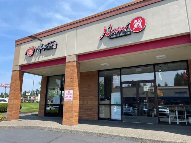 Nami Sushi & Ramen