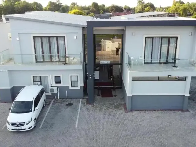 Lifestyle lodge hotel