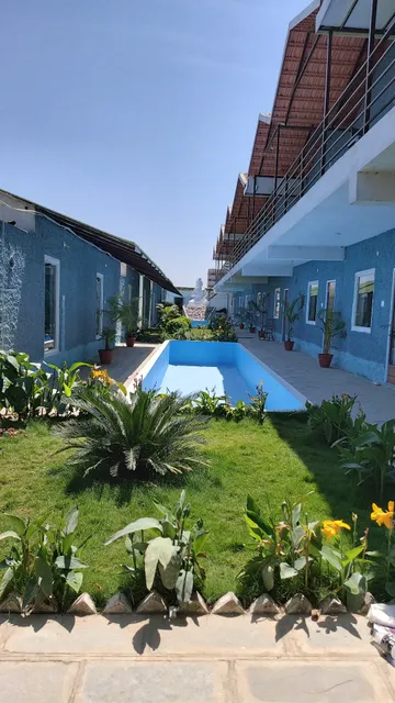 Blue Rock Resorts & Restaurant