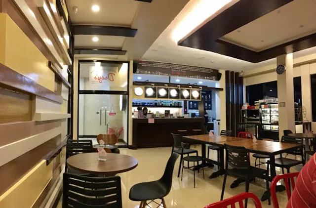 Drey's Kitchen + Cafe