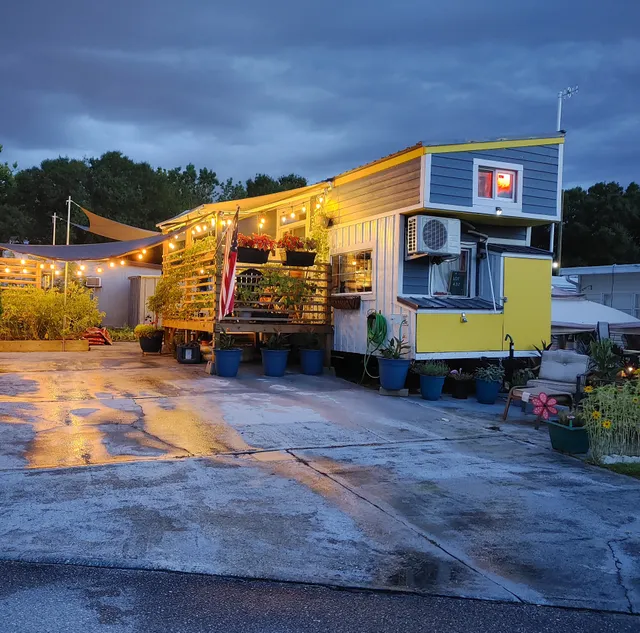 Florida Camp Inn RV Park