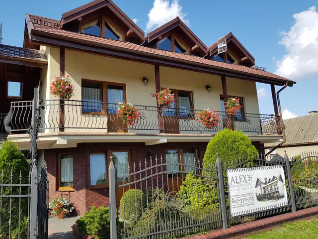 ALEX - Apartamenty i Pokoje Gościnne