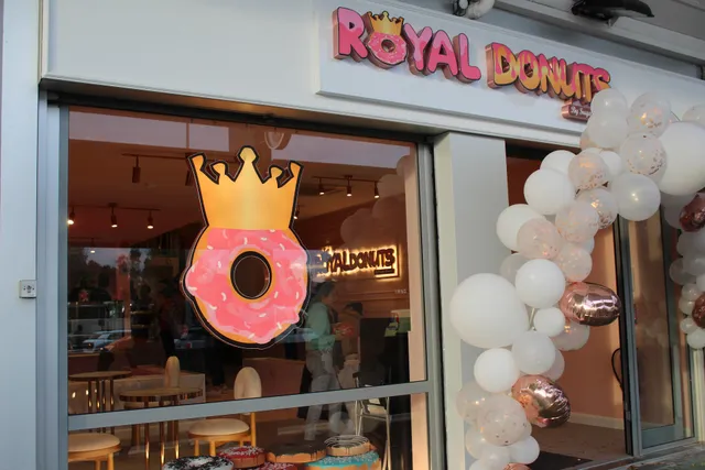 ROYAL DONUTS LA GARDE