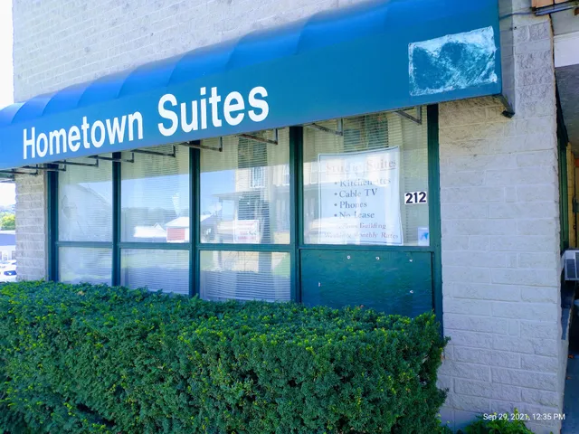 Hometown Suites Ries Motel