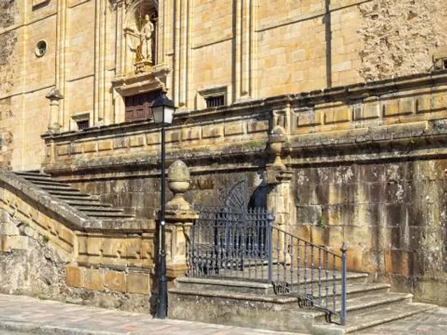 Iglesia de San Nicolás El Real