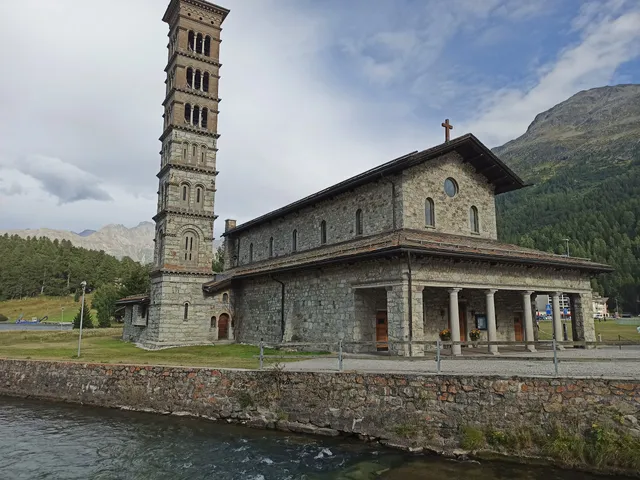 Kirche St. Karl Borromäus