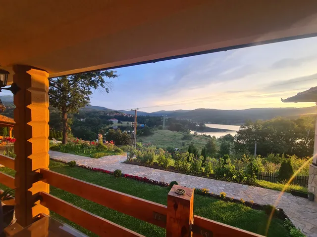 Vila Vera Borsko Jezero