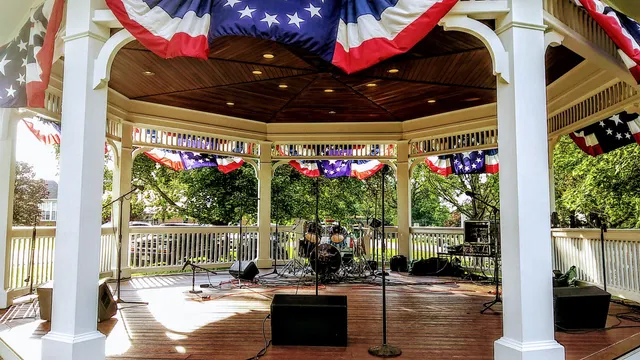 Hampton Falls Common