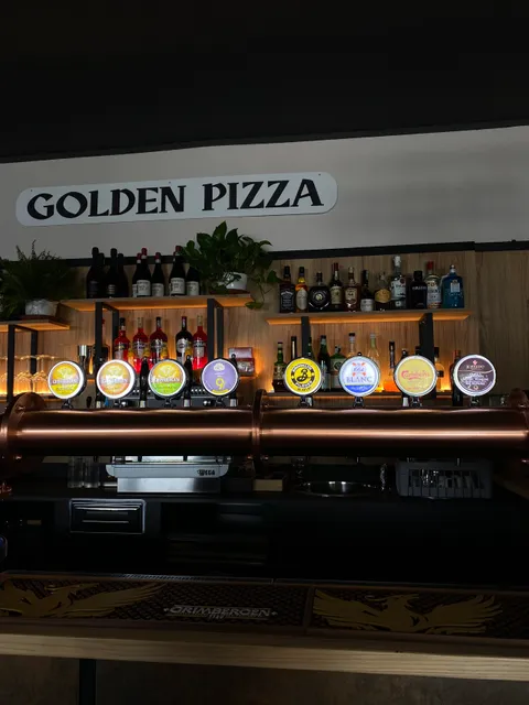 Golden Pizza - Food & Beer
