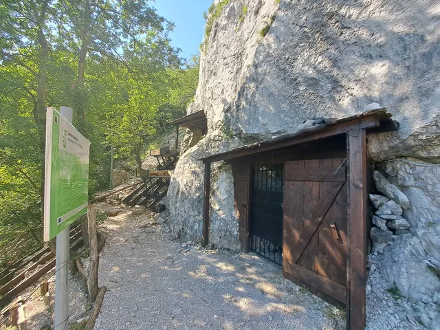 Sabotin 609m Park miru