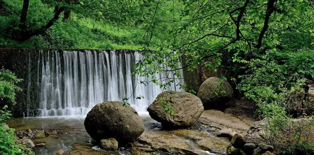 Günəşli şəlaləsi