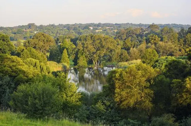 James & Ethel Gray Park