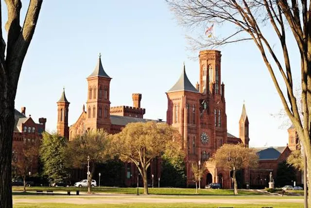 Smithsonian Castle