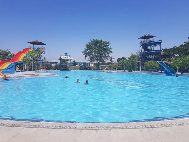 Agung Fantasi Waterpark