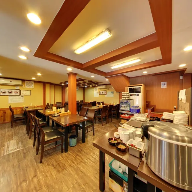 Samcheongdong Jukkumi Kalguksu