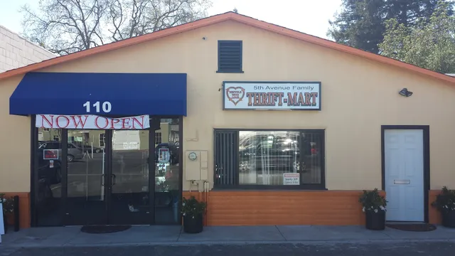 5th Avenue Family Thrift-Mart