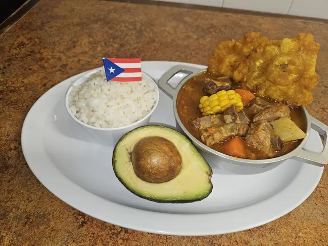 La Parada del Borinqueño y Algo Mas