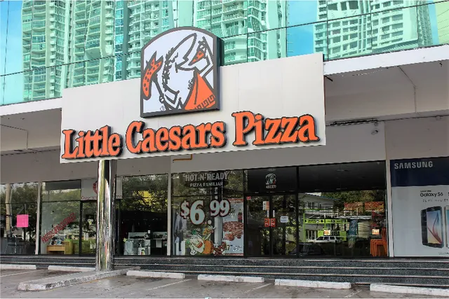 Little Caesars Pizza | Calle 50
