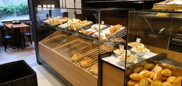 Padaria Monza - Praia de Santa Helena