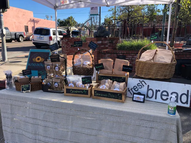 Fallbrook Main Avenue Certified Farmers & Artisan Market