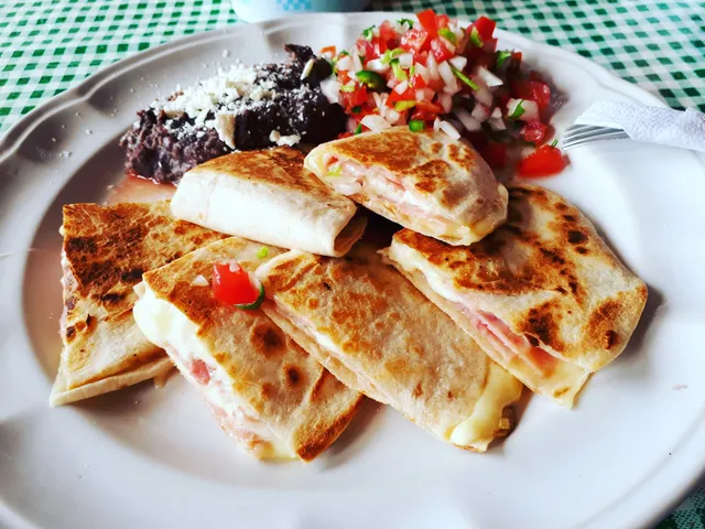 Pancho' s Lonchería