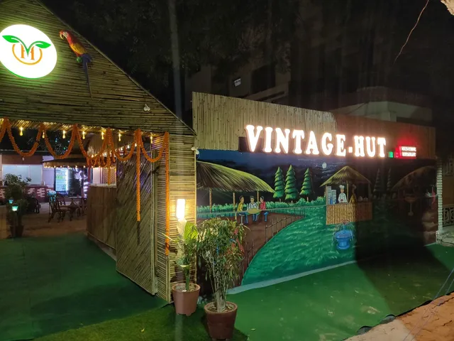 Vintage Hut